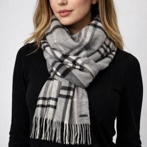 Fraas 100% Cashmere Plaid Scarf Gray Black Fringe Soft Unisex Winter Wrap